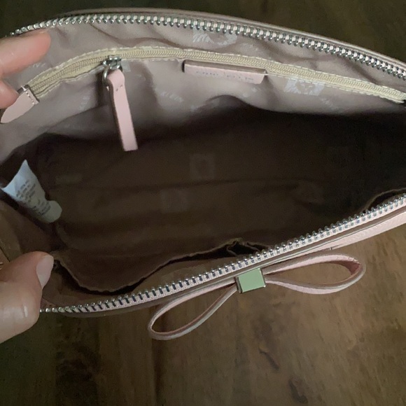 Crossbody Purse - Picture 5 of 6